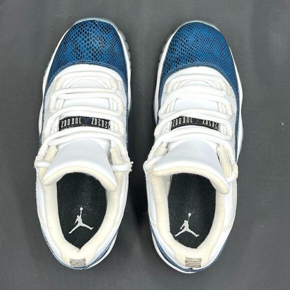 Air Jordan 11 Retro Low GS 'Navy Snakeskin' (2019) - Picture 2 of 10